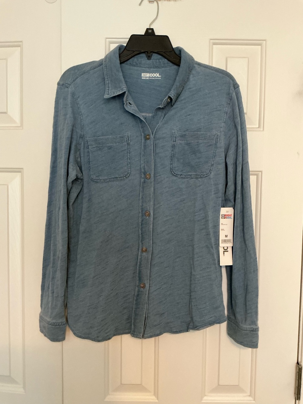 NWT 32 Degrees Cool Women’s Soft 100% Cotton Blue Medium Shirt